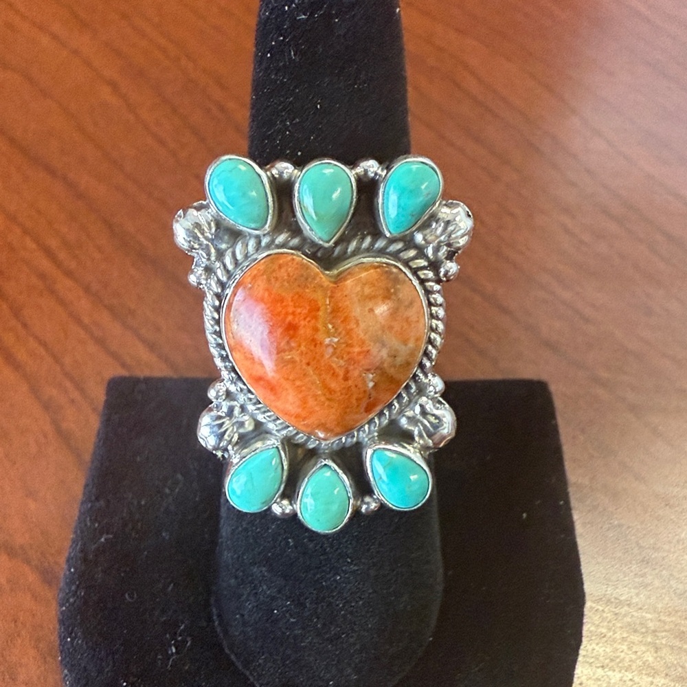 925 Sterling Silver Spiny Oyster and Turquoise Heart Ring - Size 7.25